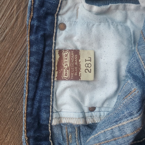 Silver Jeans - Picture 7 of 9